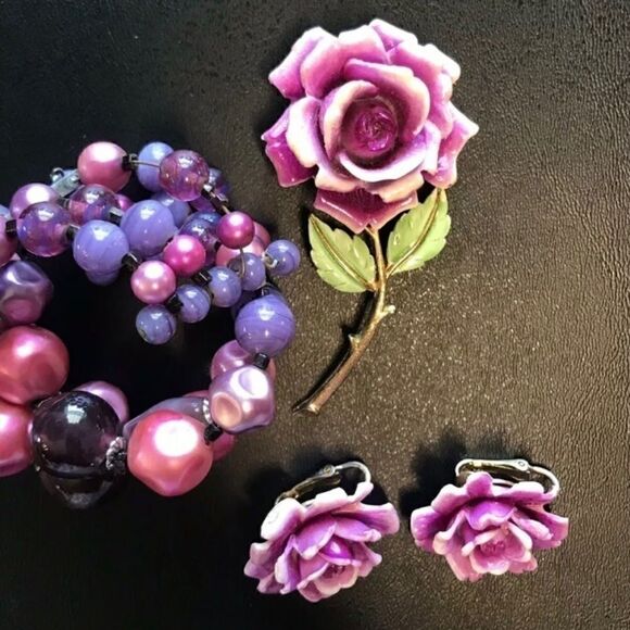 Vintage Jewelry - Vintage Rose Set   